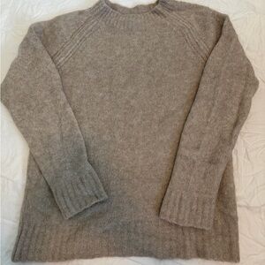 Everlane Light Gray Knit Sweater